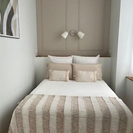 Joli Appartement Avec Parking - Proche Centre Ville Chartres Eksteriør bilde