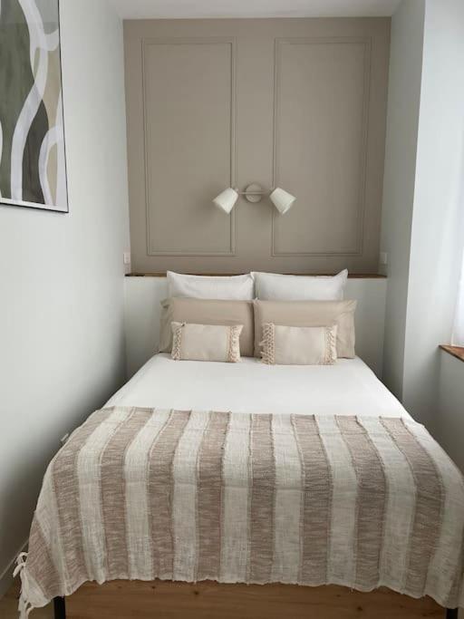 Joli Appartement Avec Parking - Proche Centre Ville Chartres Eksteriør bilde