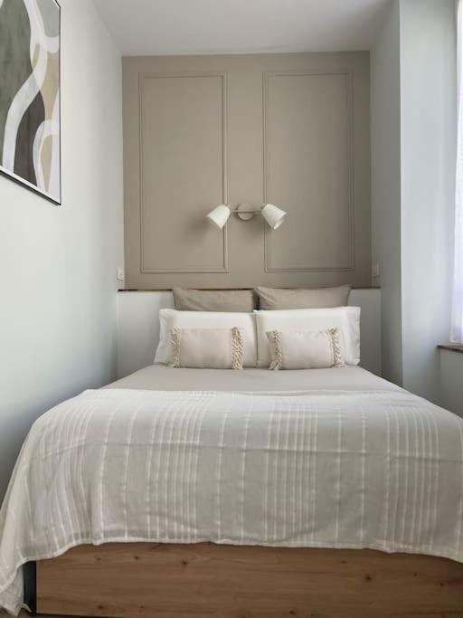 Joli Appartement Avec Parking - Proche Centre Ville Chartres Eksteriør bilde